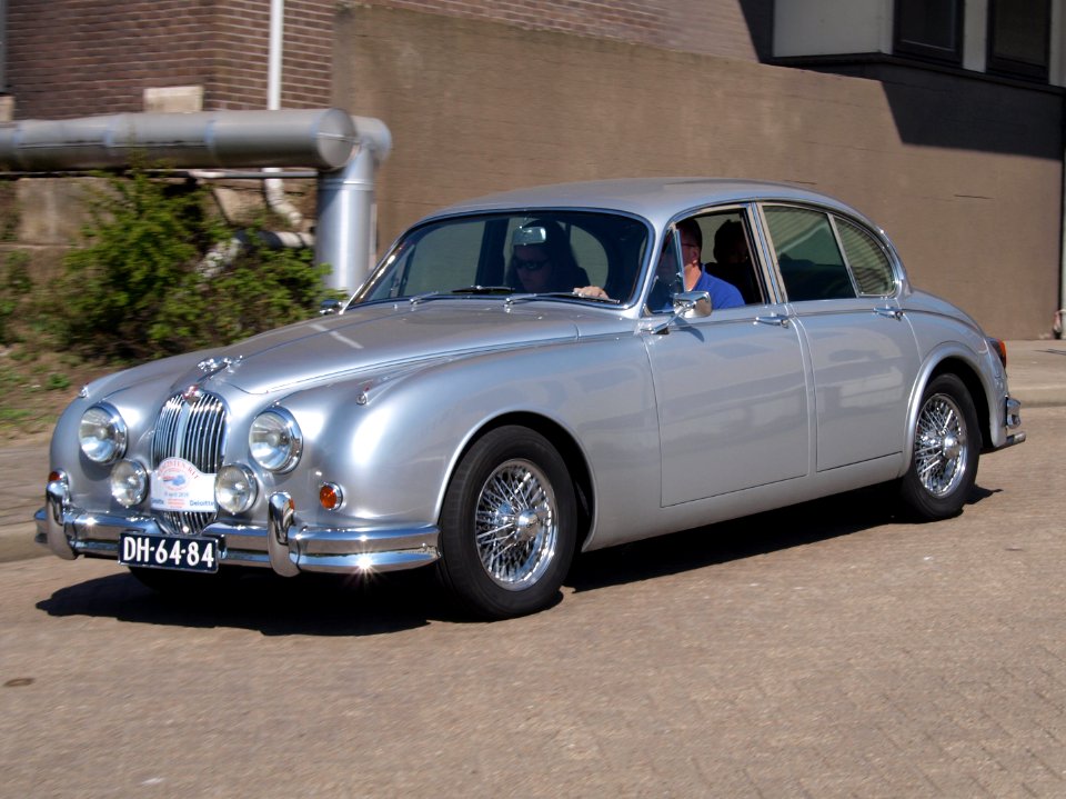 Jaguar Mk II (1966), Dutch licecence registration DH-64-84, pic1