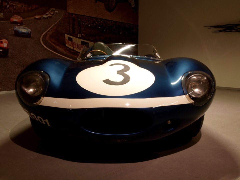 Jaguar D-type XKD 606 p0