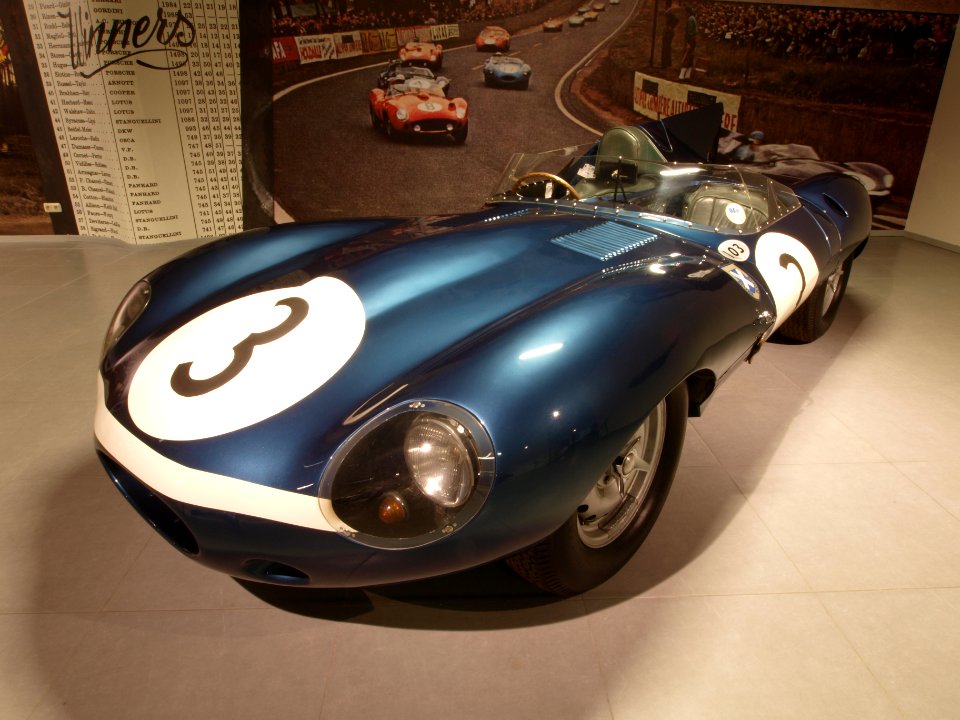 Jaguar D-type XKD 606 p6
