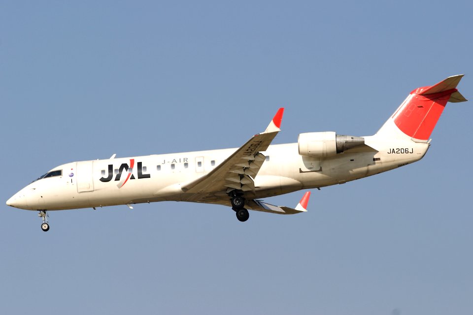 J-AIR CRJ-200 fukuoka 20090406161406