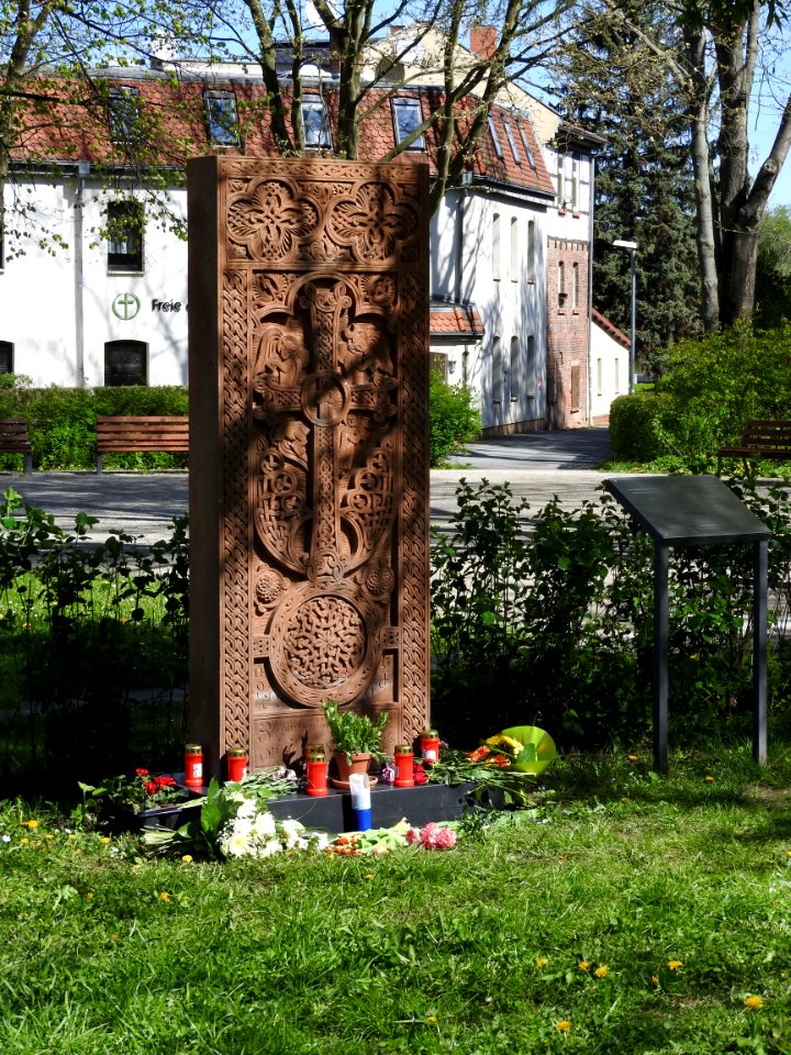 Khatchkar (Jena) 3