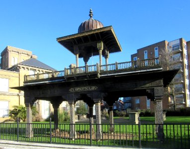 Jaipur Gate at Hove Museum and Art Gallery, New Church Road, Hove (NHLE Code 1187580) (January 2017) (2)