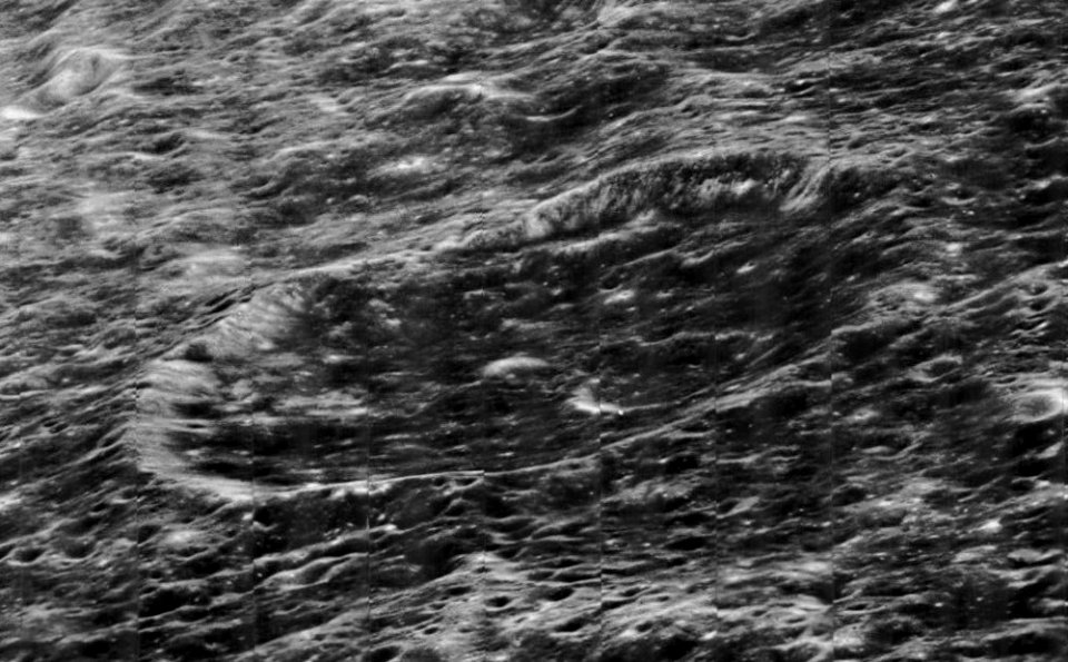 Khvol'son crater 1102 h2