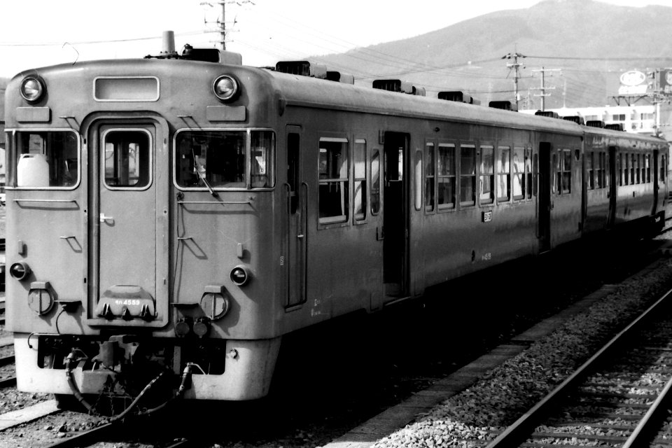 Kiha 45 59 DMU at Miyoshi