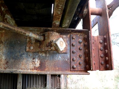 Keya Paha River lowest bridge lower connection