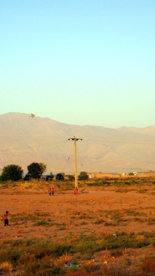 Kids play Kite - Deh Shaikh - North of Maghrebi Tomb - Southwestern suburbs of Nishapur 5