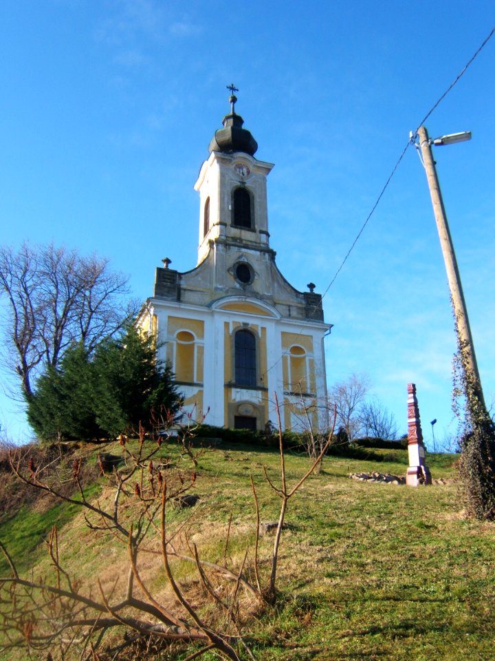 Keszü, templom