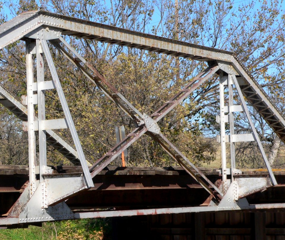 Keya Paha River 318 Ave bridge detail 3 S truss panel
