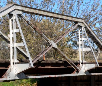 Keya Paha River 318 Ave bridge detail 3 S truss panel
