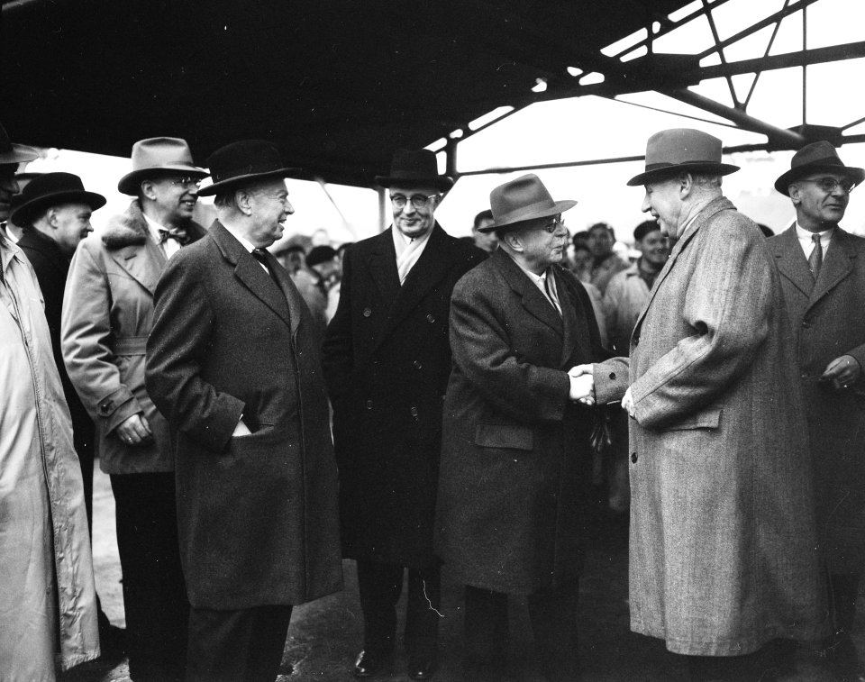 Kiellegging voor mailschip Rotterdam voor HAL bij RDM, Bestanddeelnr 908-1938