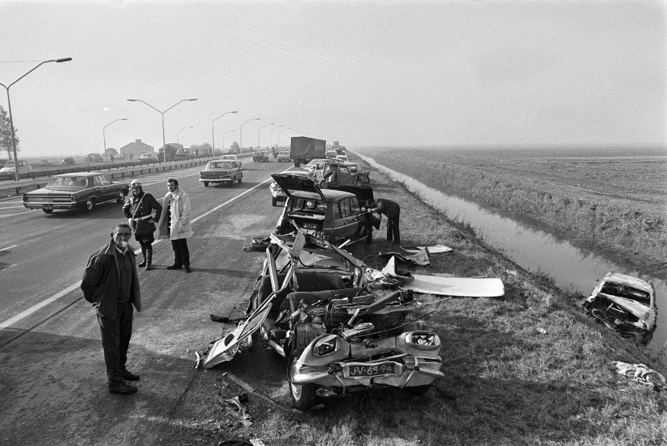 Kettingbotsing op Haagweg bij Schiphol, Bestanddeelnr 923-9102
