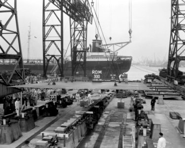 Kiellegging voor mailschip Rotterdam voor HAL bij RDM, Bestanddeelnr 908-1931