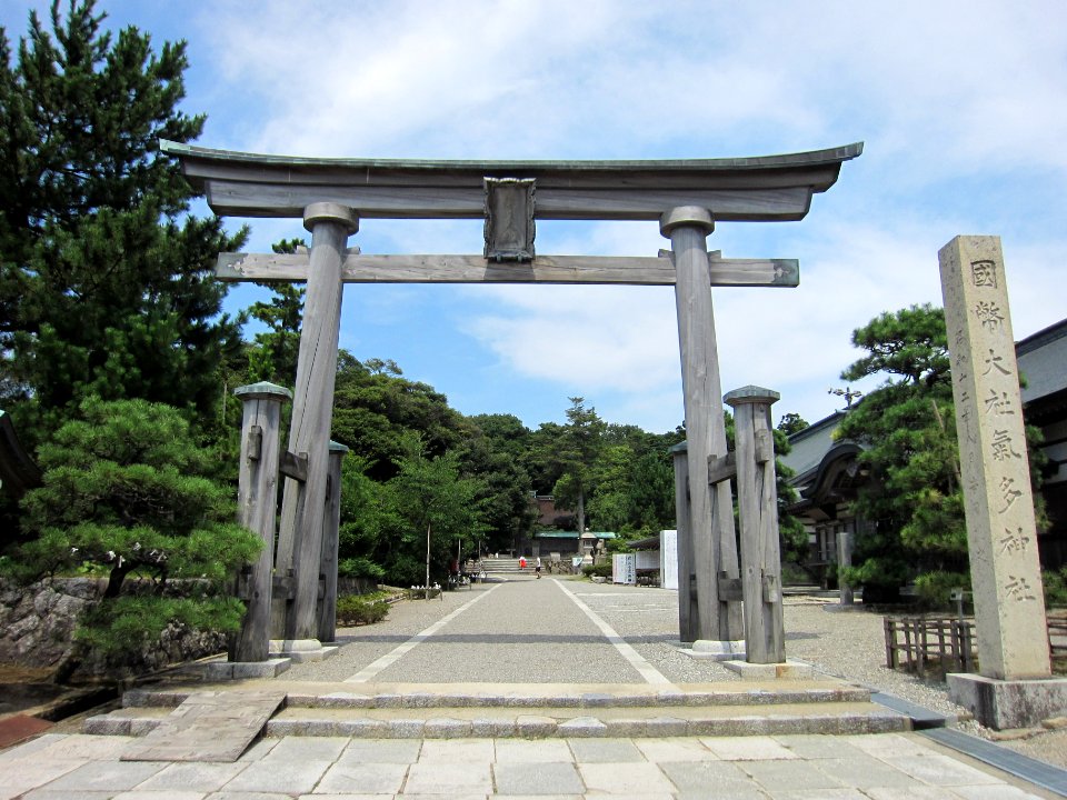 Keta-taisha torii