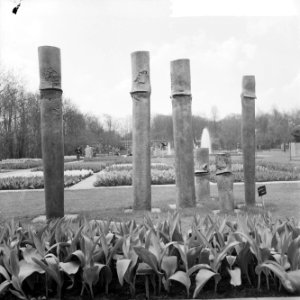 Keukenhof 1964, beeldende kunst, Italiaanse inzending Colonna 1, 2, 4, 5, 6, 1, Bestanddeelnr 916-3250