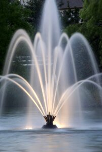 Fountain flow source