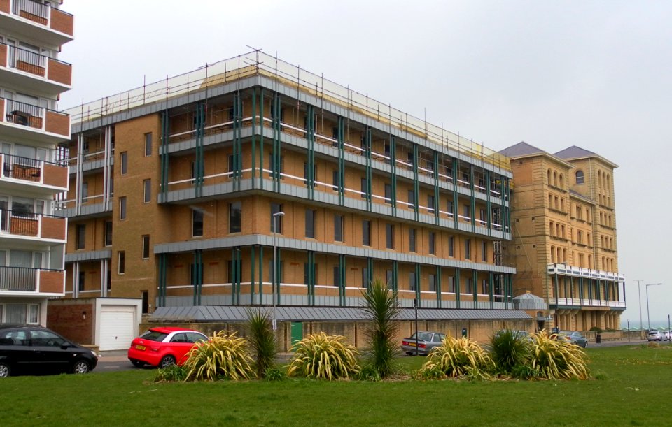 Kings House (B&H Council Offices), Queens Gardens, Hove (February 2013) (2)