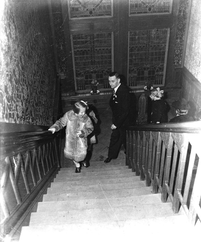 Kinderdagverblijf Het Kabouterhuis op de Amsteldijk te Amsterdam. Officiele op, Bestanddeelnr 901-2603