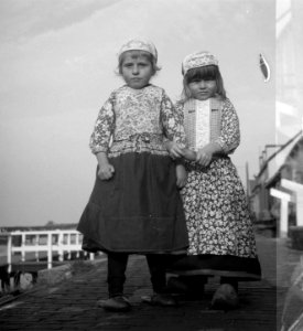Kinderen op Marken, Bestanddeelnr 903-0988