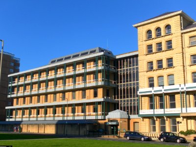 Kings House (B&H Council Offices), Queens Gardens, Hove (July 2012) (4)