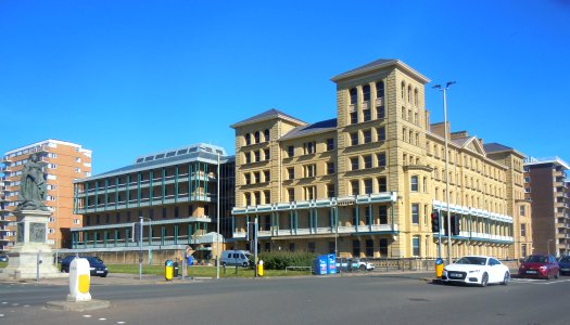 Kings House (Former SEEBOARD Headquarters), Queen's Gardens, Hove (NHLE Code 1205528) (September 2018) (3)