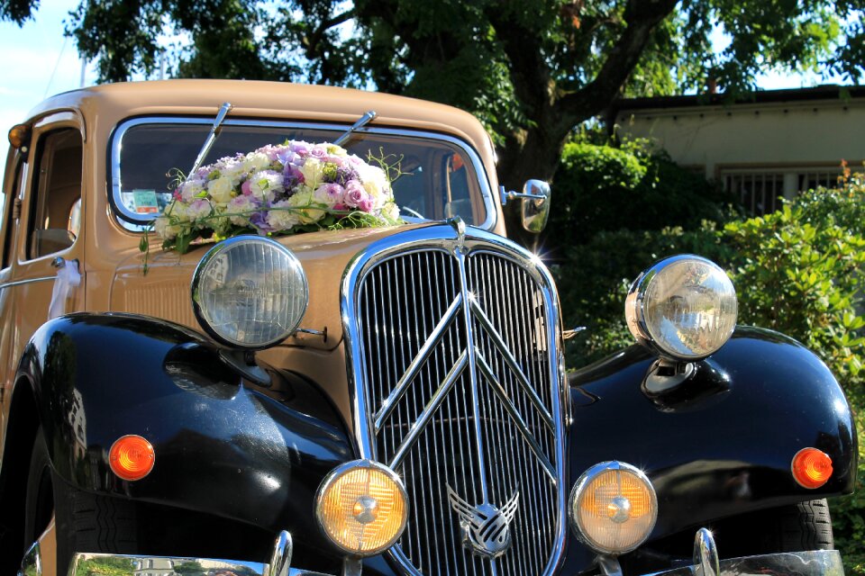 Auto bride vintage machine