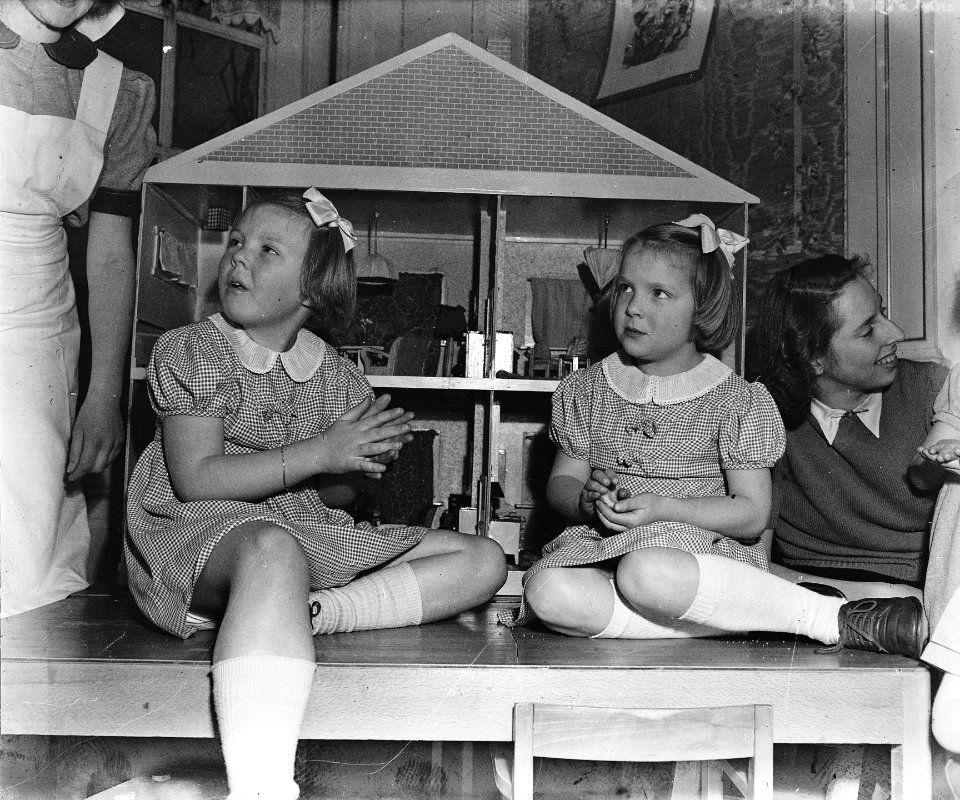 Kinderdagverblijf Het Kabouterhuis op de Amsteldijk te Amsterdam Officiele op, Bestanddeelnr 901-2604