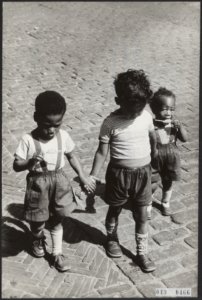 Kinderen, ijsjes, Bestanddeelnr 049-0466