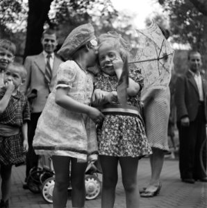 Kinderen, Bestanddeelnr 900-4614