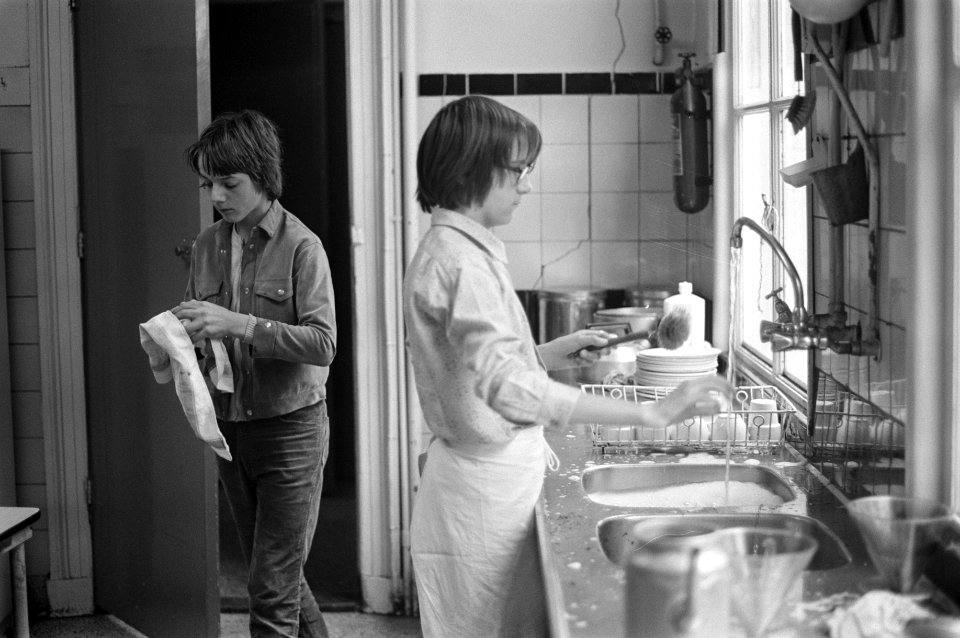 Kinderen van Orrthuis te Amersfoort hebben het tehuis bezet, Bestanddeelnr 925-9998