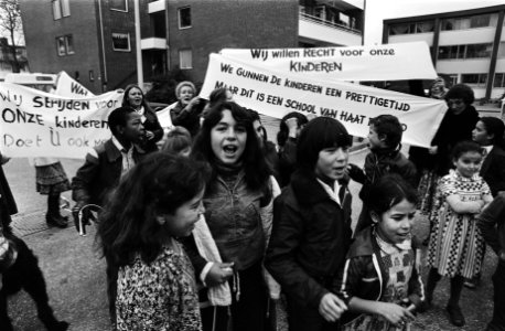 Kinderen van door ouders bezette Almereschool in Lelystad naar andere school wa, Bestanddeelnr 929-9694