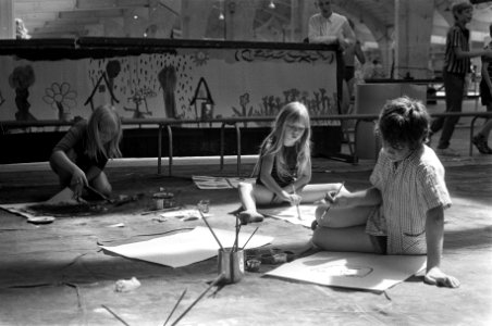 Kinderen tekenen, Bestanddeelnr 922-6341