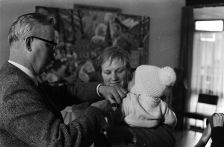 Kind wordt ingeënt, Bestanddeelnr 924-3577