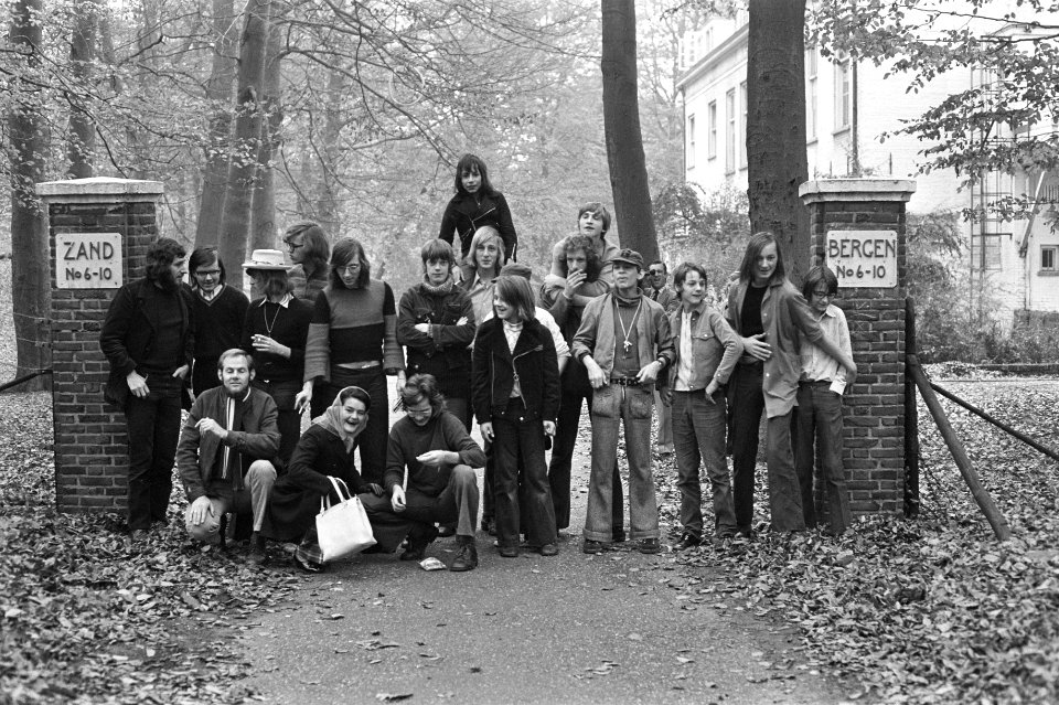 Kinderen van Orrthuis te Amersfoort hebben het tehuis bezet, Bestanddeelnr 926-0000