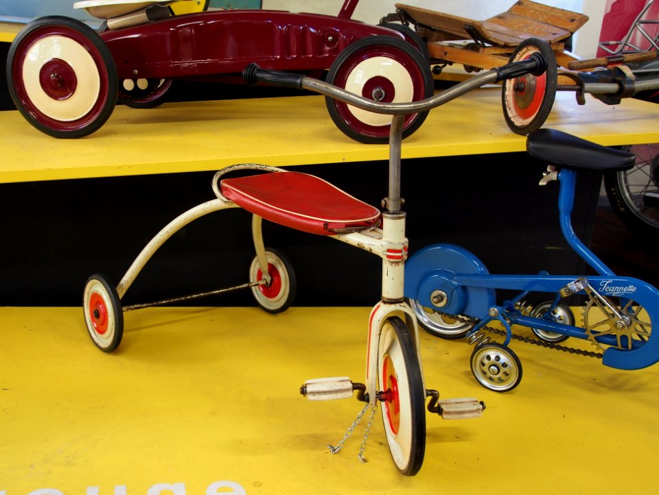 Kinderfahrzeug bild2