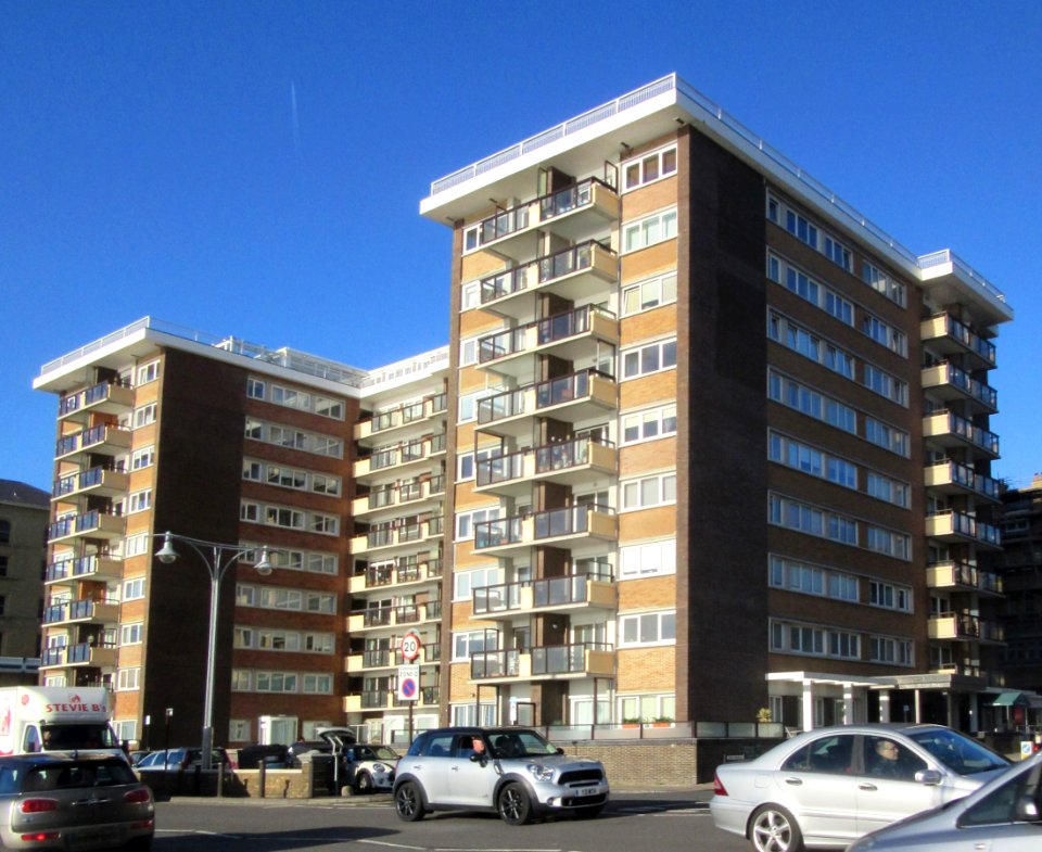 Kingsway Court, Kingsway, Hove (January 2017)