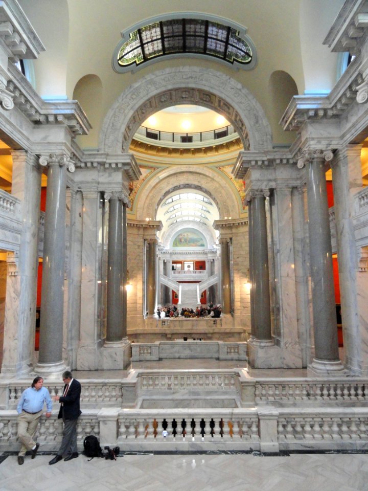 Kentucky State Capitol - DSC09169