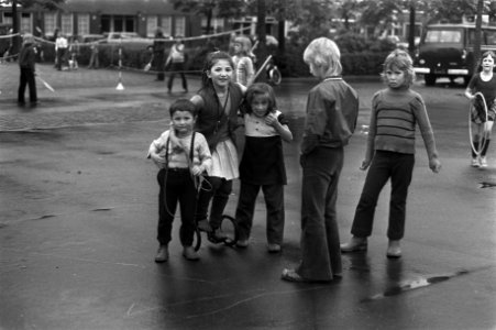 Kinderen tijdens het evenement, Bestanddeelnr 925-6472