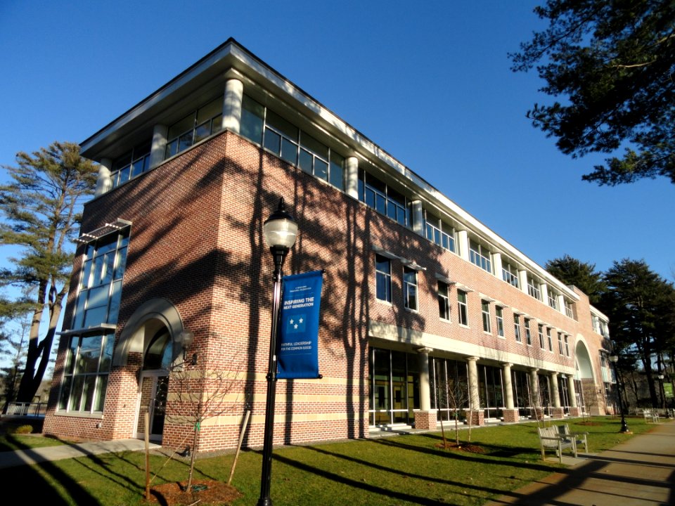 Ken Olsen Science Center - Gordon College - DSC02680