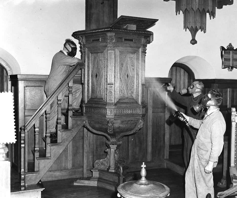 Kerk Blaricum, uitgassen van insecten, 500 jaar oude Nederlands Hervormde Kerk, Bestanddeelnr 906-4701