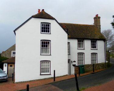Kemps, High Street, Portslade (NHLE Code 1205680) (February 2013)