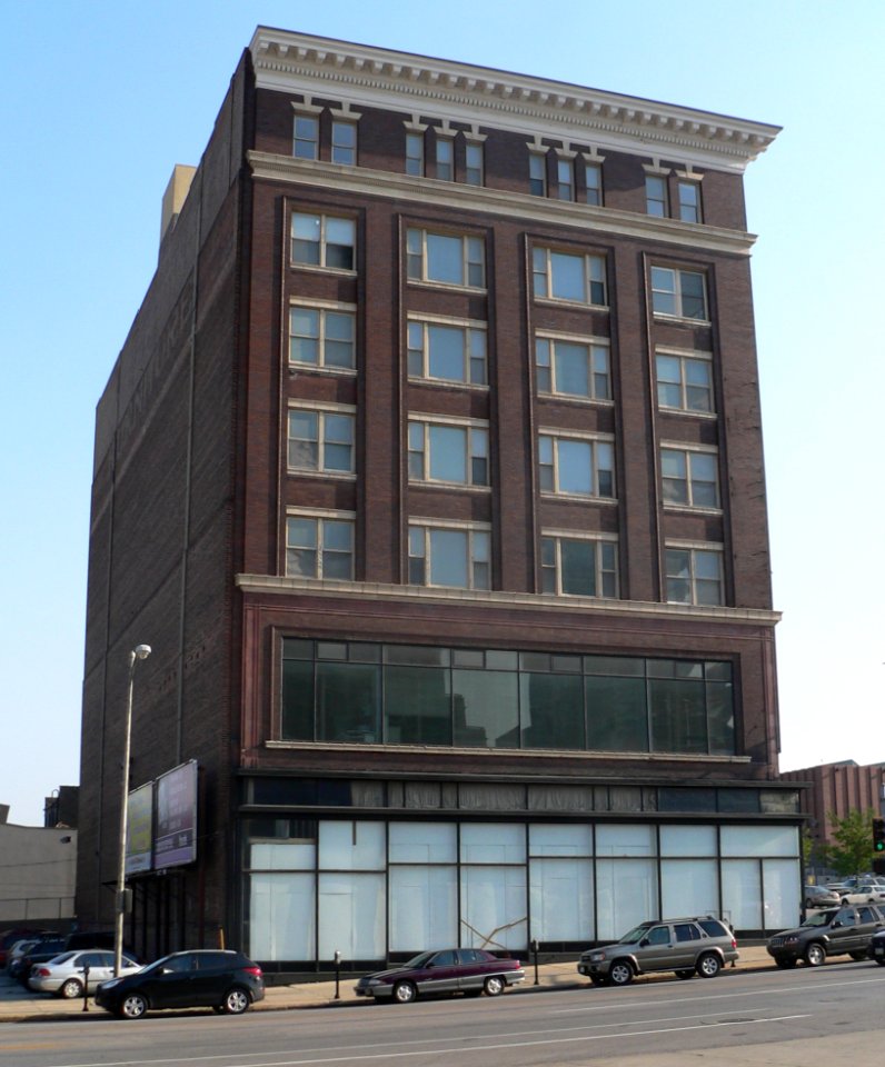 Kennedy Building (Omaha) from NE 1