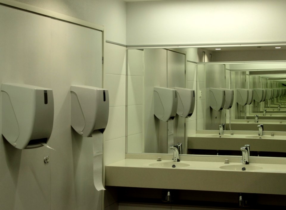 Kemi Cultural Center Toilet 20150630