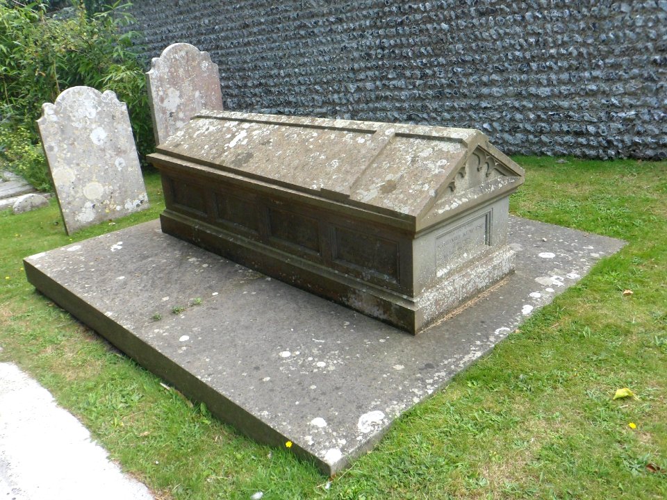 Kemp Family Tomb at St Wulfran's Church, Greenways, Ovingdean (NHLE Code 1380551) (August 2014)