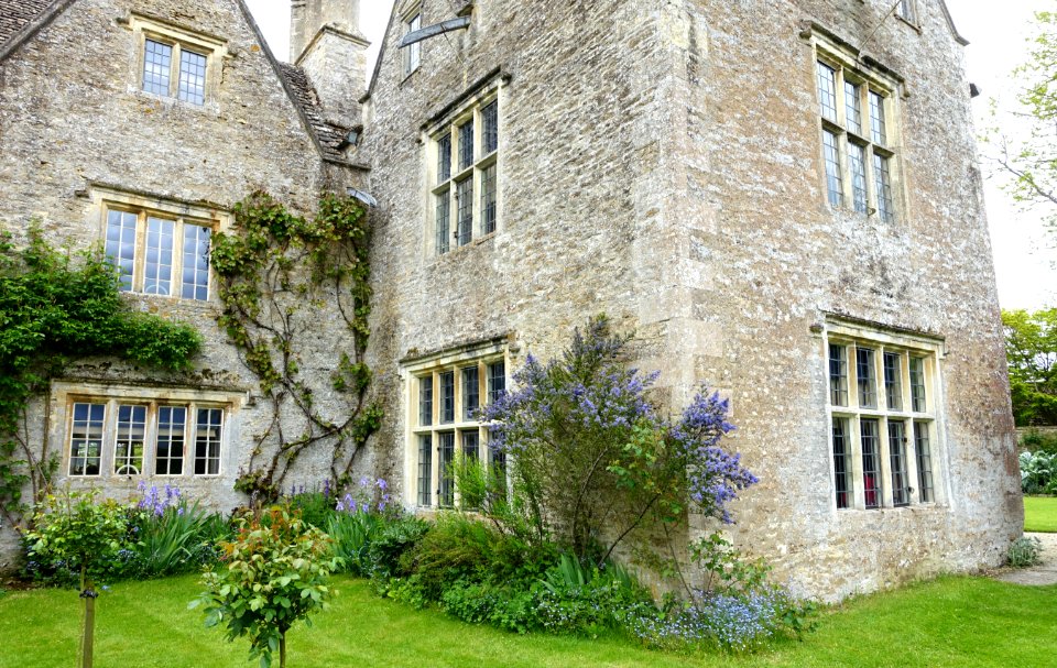 Kelmscott Manor - Oxfordshire, England - DSC00144