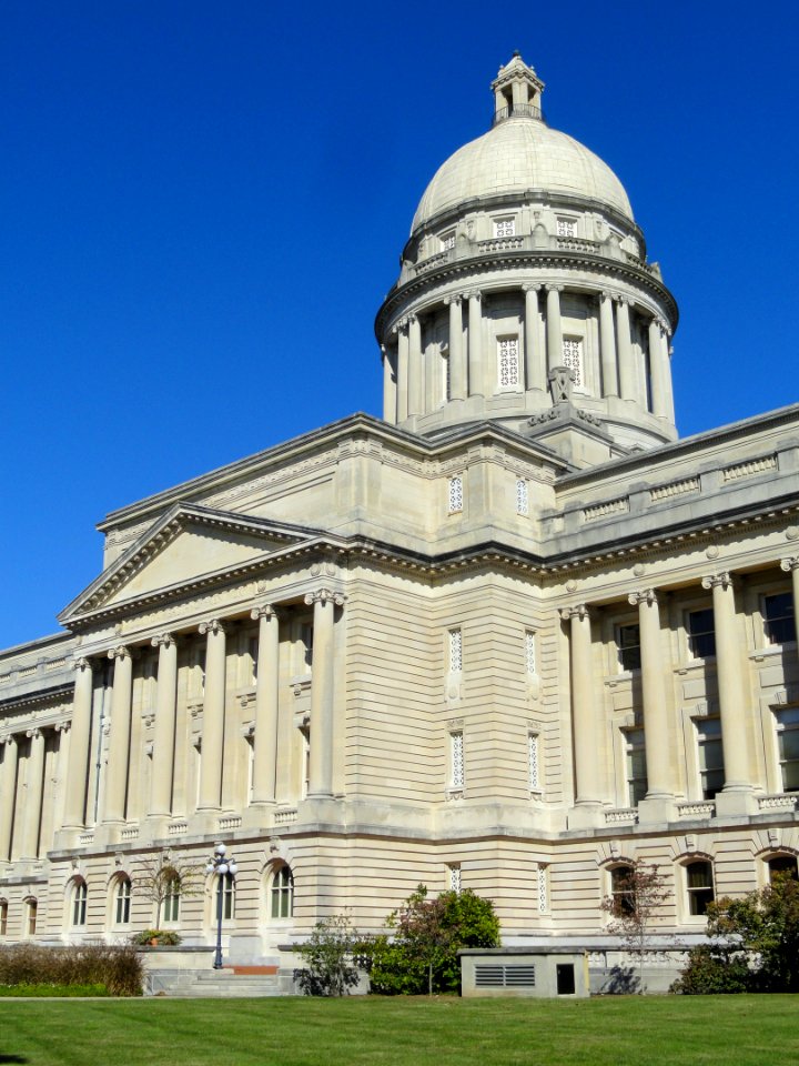 Kentucky State Capitol - DSC09143