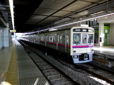 Keio 7852 at Takahata