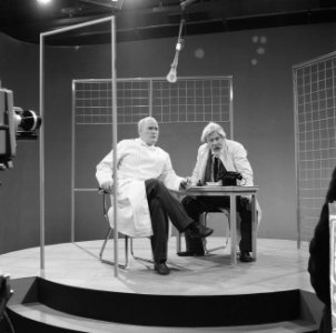 Kent U de Melkweg Links Lo van Hensbergen en Kees Brusse, Bestanddeelnr 912-2909