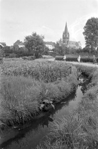 Kerk exterieur te Thorn, abdij uit 10e eeuw, Bestanddeelnr 921-5484