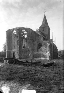 Kerk te Zelhem wordt herbouwd, Bestanddeelnr 903-1013