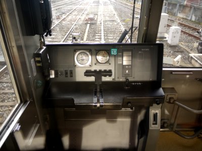 Keio 8705 drivers cabin
